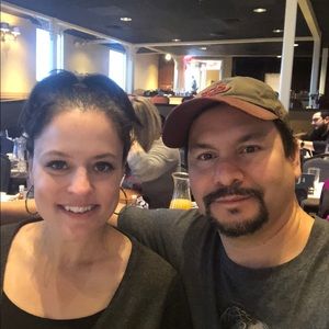 Meet your Posher, Warren